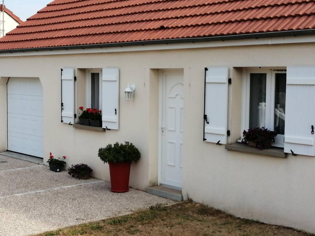 Maison Independante Lailly-en-Val Dış mekan fotoğraf